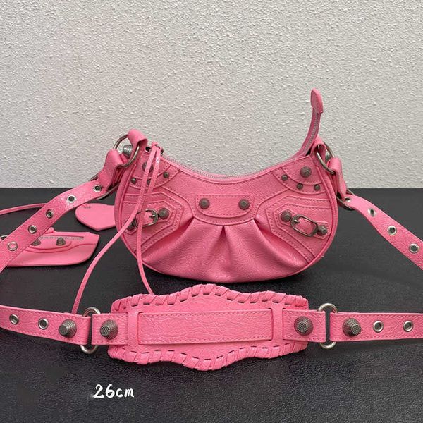 cagole motorcycle le shoulder bag women's cleo hobo luxury half moon underarm bag designer leather crossbody clutch wallet pochette ret
cagole motorcycle le shoulder bag women's cleo hobo luxury half moon underarm bag designer leather crossbody clutch wallet pochette ret