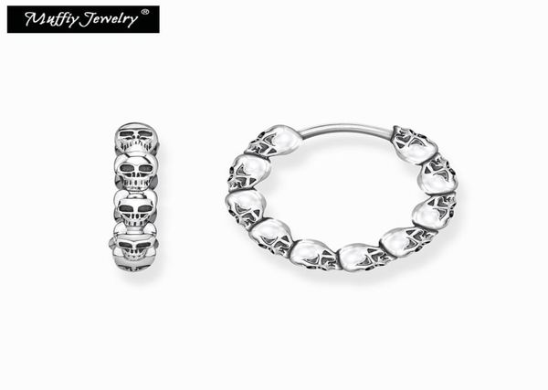 skulls hinged hoop creole earringsrock039n039roll fashion jewelry for women men2019 ts gift in 925 sterling silver2348247, Golden;silver
skulls hinged hoop creole earringsrock039n039roll fashion jewelry for women men2019 ts gift in 925 sterling silver2348247, Golden;silver