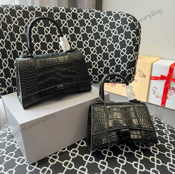 designer black b logo hourglass bags alligator leather crossbody bag fashion shoulder wallets women luxury temperament handbags tote classic
designer black b logo hourglass bags alligator leather crossbody bag fashion shoulder wallets women luxury temperament handbags tote classic