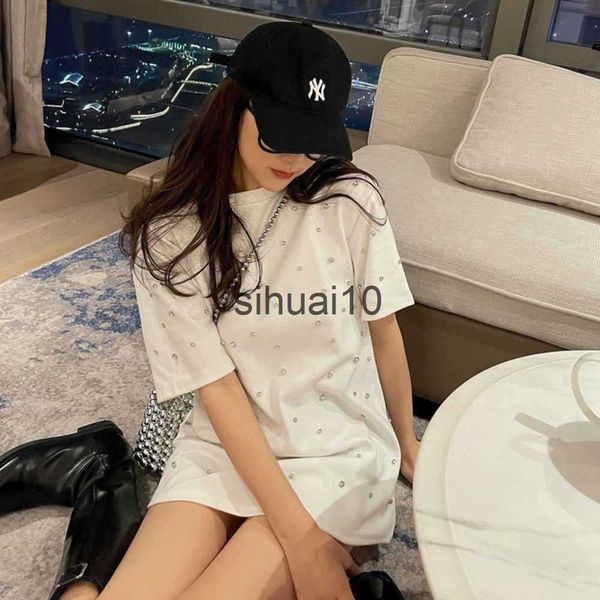 women's t-shirt new 2022 summer women t-shirt casual loose 100% cotton halfsleeve tshirt big female basic tees heavy industry 4xl j230, White
women's t-shirt new 2022 summer women t-shirt casual loose 100% cotton halfsleeve tshirt big female basic tees heavy industry 4xl j230, White