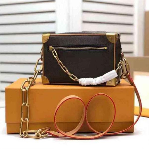 luxury designer classic zipper crossbody bag handbag cosmetic case clutch fashion shoulder bag chest pack lady tote leather chain crossbody
luxury designer classic zipper crossbody bag handbag cosmetic case clutch fashion shoulder bag chest pack lady tote leather chain crossbody