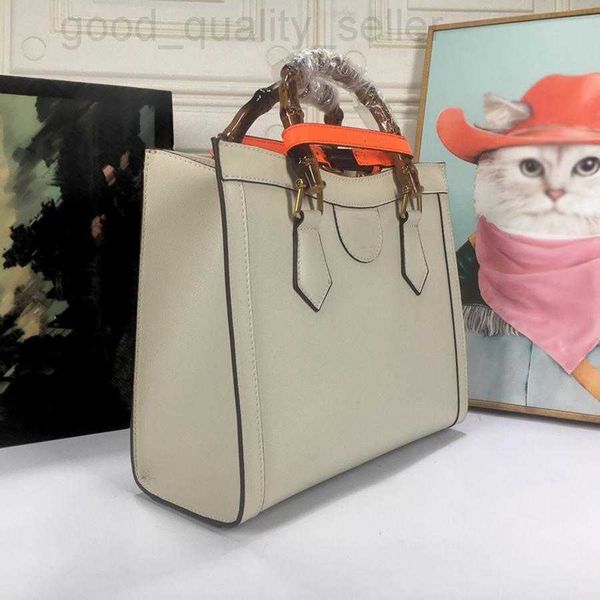 diana bag g bag brand quality original designer totes crossbody bag shoulder diana bamboo handbags women luxury fashion bags leather purses
diana bag g bag brand quality original designer totes crossbody bag shoulder diana bamboo handbags women luxury fashion bags leather purses