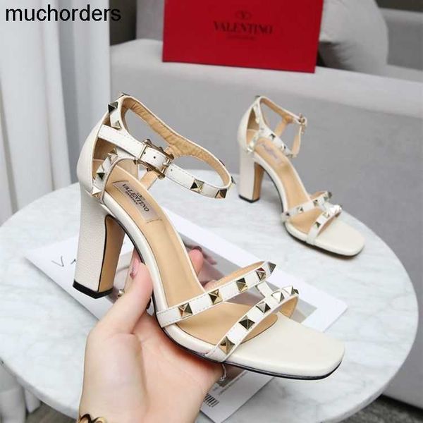 2023 early spring new product thick heel sandals fabric cowhide inner lining sheepskin square heel heels comfortable lace up high heel sanda, Black
2023 early spring new product thick heel sandals fabric cowhide inner lining sheepskin square heel heels comfortable lace up high heel sanda, Black