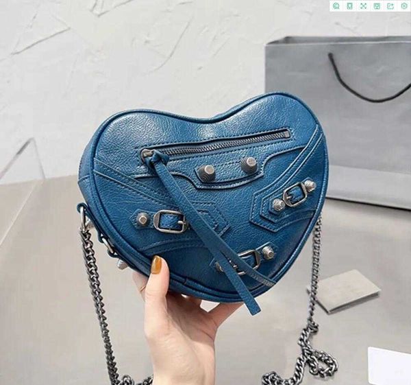 hh balencig bag rivet love bags chains crossbody bag le cagole motorcycle bag women leather shoulder tote with heart mirror letter vintage s
hh balencig bag rivet love bags chains crossbody bag le cagole motorcycle bag women leather shoulder tote with heart mirror letter vintage s