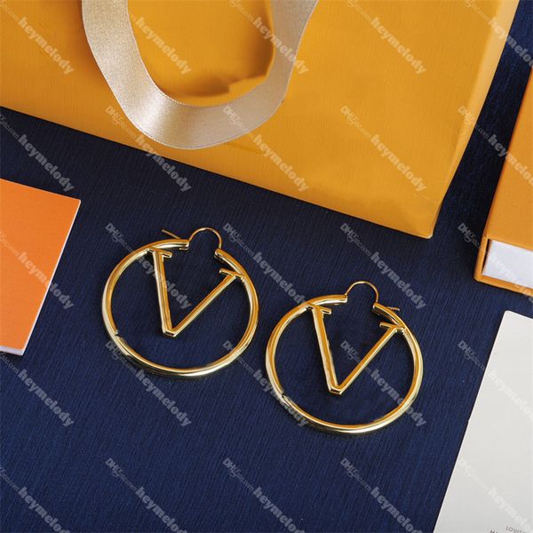 5cm big circle hoop earrings women letter golden earring ladies designer eardrops dangler with box, Golden;silver
5cm big circle hoop earrings women letter golden earring ladies designer eardrops dangler with box, Golden;silver