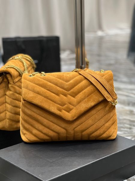 487216 classic women's shoulder bag high-end quality crossbody bag with gold vintage hardware with compartments inside for easy sorting
487216 classic women's shoulder bag high-end quality crossbody bag with gold vintage hardware with compartments inside for easy sorting