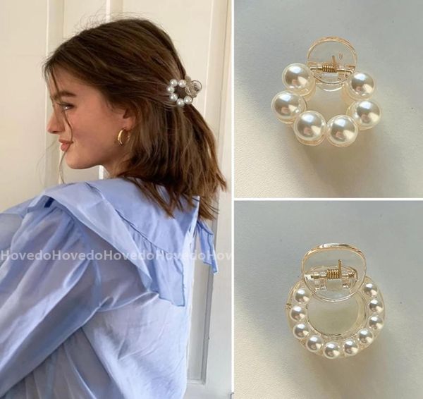 sweet mini round pearl hair clips claw for women girls chic barrettes crab hairpins styling fashion accessories1139390, Golden;silver
sweet mini round pearl hair clips claw for women girls chic barrettes crab hairpins styling fashion accessories1139390, Golden;silver