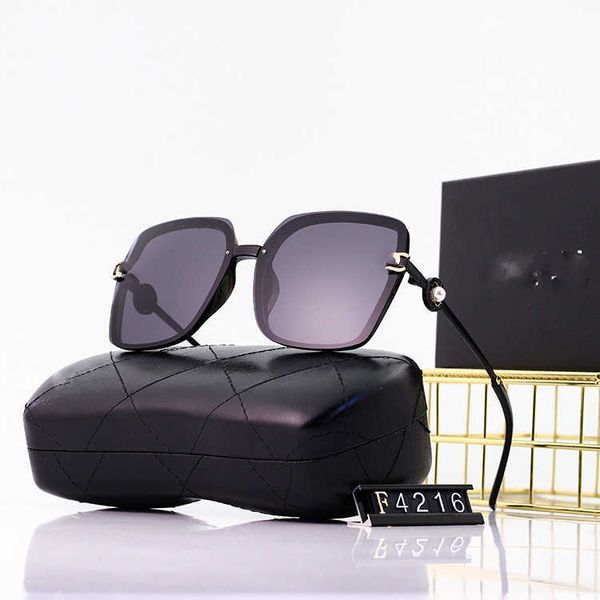 wholesale of sunglasses women's new polarized large frame gradient sunglasses fashion metal glasses, White;black
wholesale of sunglasses women's new polarized large frame gradient sunglasses fashion metal glasses, White;black