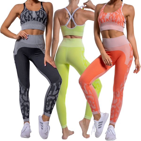 european and american fitness clothes seamless jacquard yoga clothes adjustable shoulder strap sports bra high waist thinner pants yoga suit, White;red
european and american fitness clothes seamless jacquard yoga clothes adjustable shoulder strap sports bra high waist thinner pants yoga suit, White;red