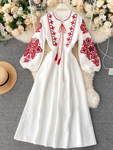 casual dresse autumn bohemian embroidered flower oneck lantern sleeve high waist pleated dress allmatch female vestidos pl393 23327, Black;gray 
casual dresse autumn bohemian embroidered flower oneck lantern sleeve high waist pleated dress allmatch female vestidos pl393 23327, Black;gray