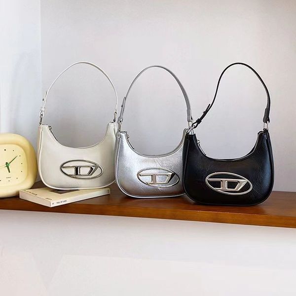 2023 summer new silver girl jingle bag underarm bag female commuter messenger bag shoulder bag bag small bag female women shopping bag large
2023 summer new silver girl jingle bag underarm bag female commuter messenger bag shoulder bag bag small bag female women shopping bag large