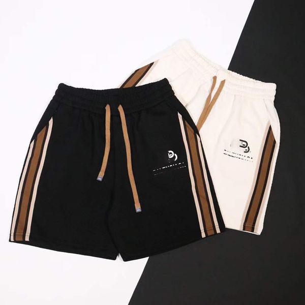 new spring/summer 2023 mens shorts solid color track pant casual couples joggers pants high street shorts for man reflective short womens hi, White;black
new spring/summer 2023 mens shorts solid color track pant casual couples joggers pants high street shorts for man reflective short womens hi, White;black