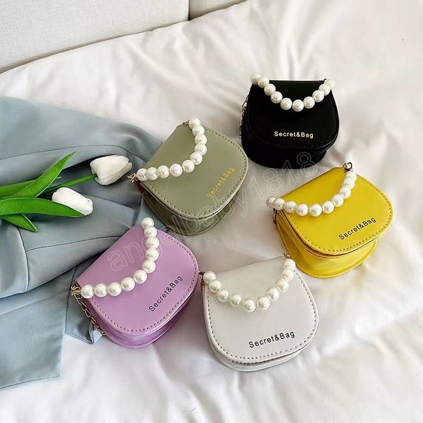 women handbag 2023 fashion mini pearl chain bag elegant shoulder messenger bag portable girl crossbody small square bag, Black
women handbag 2023 fashion mini pearl chain bag elegant shoulder messenger bag portable girl crossbody small square bag, Black