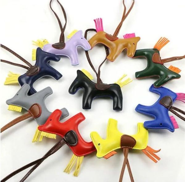 real sheepskin leather horse bag charm keychain highquality pony pendant classic handbag ornament made by hand keyrings for car or home, Silver
real sheepskin leather horse bag charm keychain highquality pony pendant classic handbag ornament made by hand keyrings for car or home, Silver