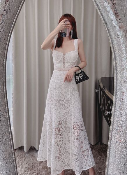 auth s-elf portrait off shoulder, off back, slim fit, waist wrap, slim slim hanging dress, white lace long dress, Black;gray
auth s-elf portrait off shoulder, off back, slim fit, waist wrap, slim slim hanging dress, white lace long dress, Black;gray