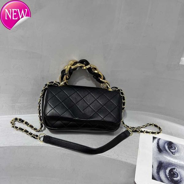 women's brand designer handbags shoulder bags tote new fashion multifunctional portable tote bag texture ringer handbags gift box packa
women's brand designer handbags shoulder bags tote new fashion multifunctional portable tote bag texture ringer handbags gift box packa