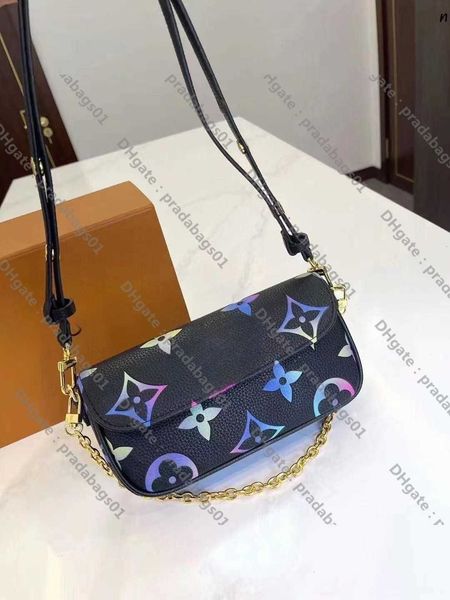 suitcase and bag dinner spring summer new super cute mini gradual pink little mahjong bag cross body zero wallet comes with extended accesso
suitcase and bag dinner spring summer new super cute mini gradual pink little mahjong bag cross body zero wallet comes with extended accesso