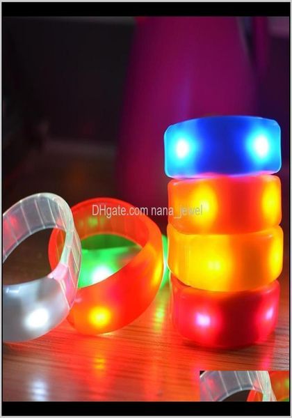 charm bracelets jewelry drop delivery 2021 activated sound control led flashing bracelet light up bangle wristband club party bar 3897968, Golden;silver
charm bracelets jewelry drop delivery 2021 activated sound control led flashing bracelet light up bangle wristband club party bar 3897968, Golden;silver