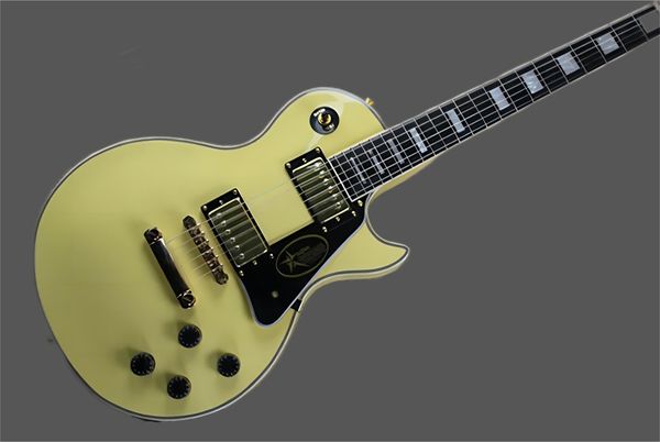 randy rhoads rosewood fingerboard custom shop cream electric guitar mahogany body neck with golden hardware
randy rhoads rosewood fingerboard custom shop cream electric guitar mahogany body neck with golden hardware