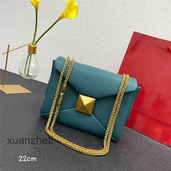 ladies style bag handbags large classic crossbody bags new valenti women luxury beach designer rivet capacity small fashionable portable han
ladies style bag handbags large classic crossbody bags new valenti women luxury beach designer rivet capacity small fashionable portable han