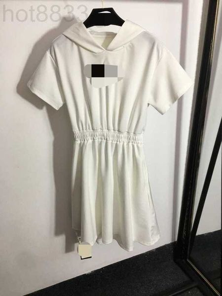 runway dresses designer 2023 dress spring summer brand same style empire hooded short sleeve white black womens fashion g0nz 
runway dresses designer 2023 dress spring summer brand same style empire hooded short sleeve white black womens fashion g0nz