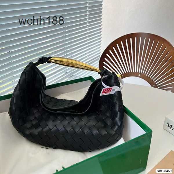 sardine designer bag girl bottegas 2023 bags venetas cowhide woven sardine handbag metal handle classic fashion trend niche women's
sardine designer bag girl bottegas 2023 bags venetas cowhide woven sardine handbag metal handle classic fashion trend niche women's