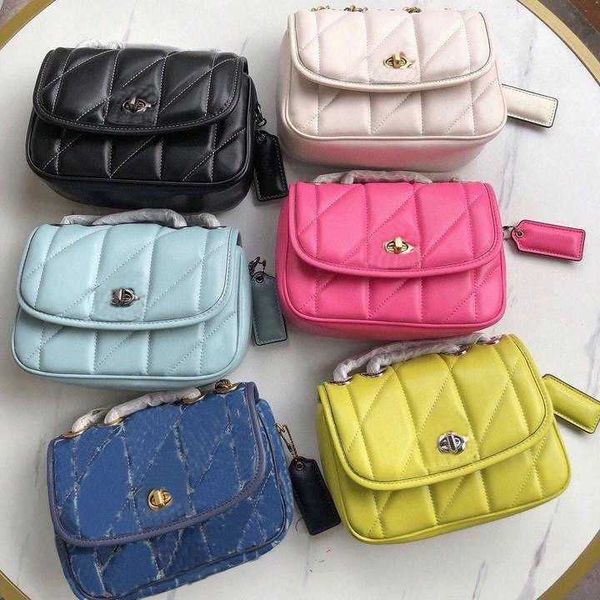 coch pillow shoulder madison bags napa leather metal chain crossbody bag fashion women letter hasp handbags totes luxury designer bag purse
coch pillow shoulder madison bags napa leather metal chain crossbody bag fashion women letter hasp handbags totes luxury designer bag purse