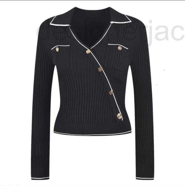 women's sweaters designer 2023 spring summer women sweater black brand same style long sleeve lapel neck fashion clothes 5670, White;black
women's sweaters designer 2023 spring summer women sweater black brand same style long sleeve lapel neck fashion clothes 5670, White;black