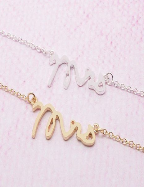 30pcs goldsilver tiny love mrs letter necklace mrs simple dainty stamped word initial madam necklace jewelry for ladies9241513, Silver
30pcs goldsilver tiny love mrs letter necklace mrs simple dainty stamped word initial madam necklace jewelry for ladies9241513, Silver