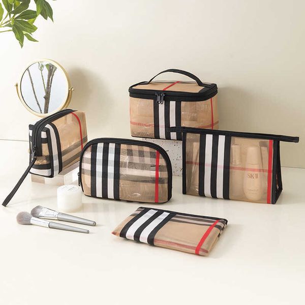 2023 new stripe mesh large capacity portable makeup bag high beauty pvc waterproof wash bag storage travel
2023 new stripe mesh large capacity portable makeup bag high beauty pvc waterproof wash bag storage travel
