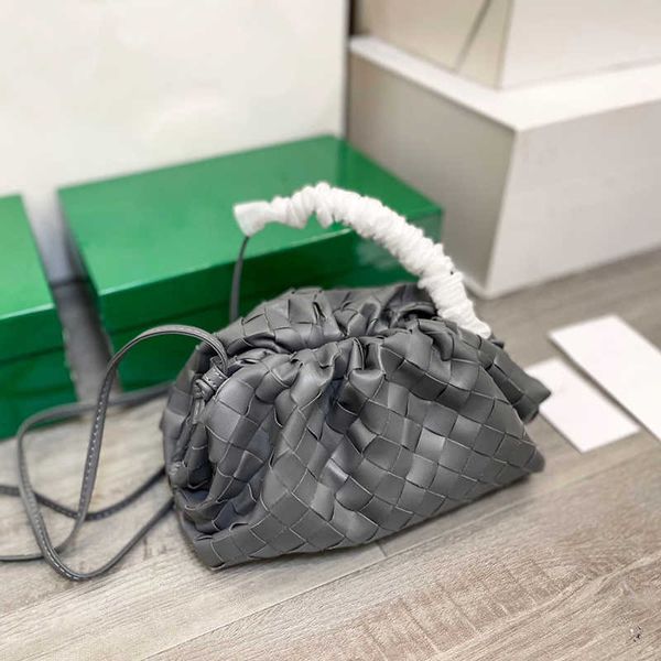 candy color woven cloud bags crossbody designer bags women handbag b fashion green shopping v shoulder bag small purse 230627
candy color woven cloud bags crossbody designer bags women handbag b fashion green shopping v shoulder bag small purse 230627