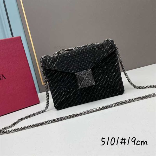designer diamond outdoor bag crystal luxurys square full bag shopping same small shoulder straddle chain underarm loco bag ycwt
designer diamond outdoor bag crystal luxurys square full bag shopping same small shoulder straddle chain underarm loco bag ycwt