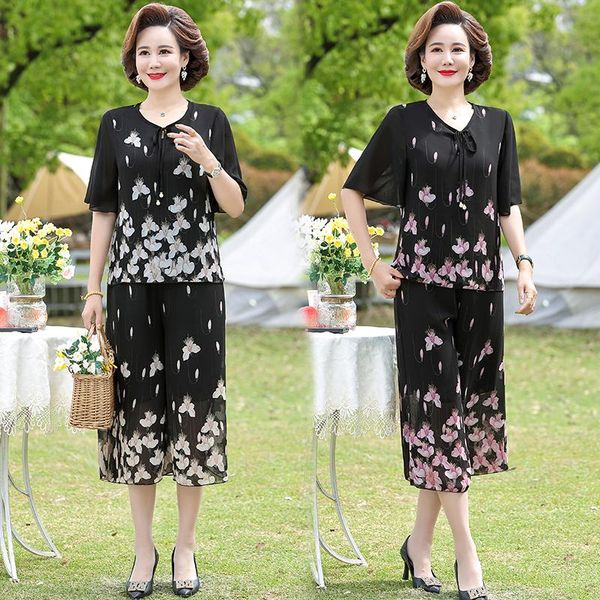 dress women's petal printed two pieces suits lady short sleeved with pants summer chiffon fashion 2 piece set, White
dress women's petal printed two pieces suits lady short sleeved with pants summer chiffon fashion 2 piece set, White