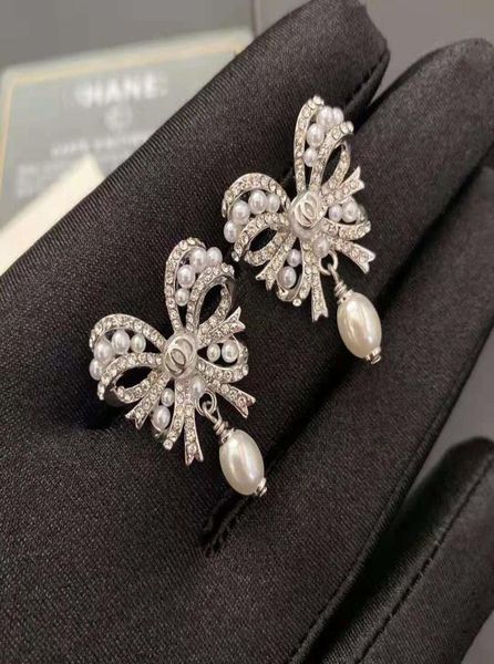 cuff 2021 xiaoxiang elegant bow drop pearl necklace temperament fashion earrings women2291424, Silver
cuff 2021 xiaoxiang elegant bow drop pearl necklace temperament fashion earrings women2291424, Silver