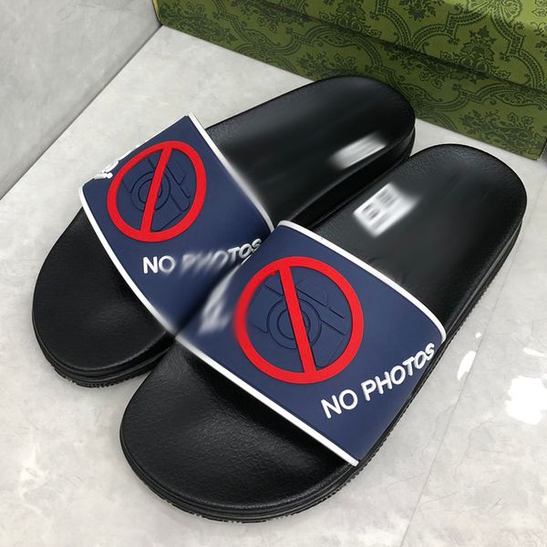 2023 fashion designer slippers women sliders foam runners pure sandals resin runners sliders 35-40 with box -570, Black
2023 fashion designer slippers women sliders foam runners pure sandals resin runners sliders 35-40 with box -570, Black
