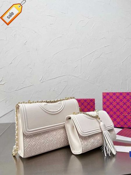 women's brand designer crossbody bags shoulder bag tote new fashion texture leather portable one shoulders messenger bags gift box pack
women's brand designer crossbody bags shoulder bag tote new fashion texture leather portable one shoulders messenger bags gift box pack