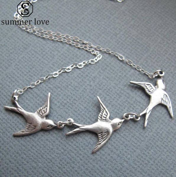 retro silver bird necklace fashion aerial birds pendant silver gold chain for women valentine039s day charm jewelry necklacez7915358
retro silver bird necklace fashion aerial birds pendant silver gold chain for women valentine039s day charm jewelry necklacez7915358
