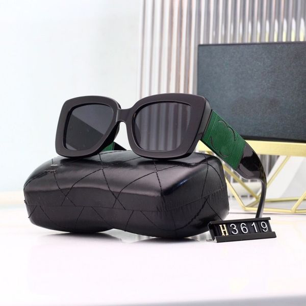 2023 mens sunglasses for women designer sunglass pc frame classic lady sunglasses mirrors for womens beach driving sun glasses, White;black
2023 mens sunglasses for women designer sunglass pc frame classic lady sunglasses mirrors for womens beach driving sun glasses, White;black