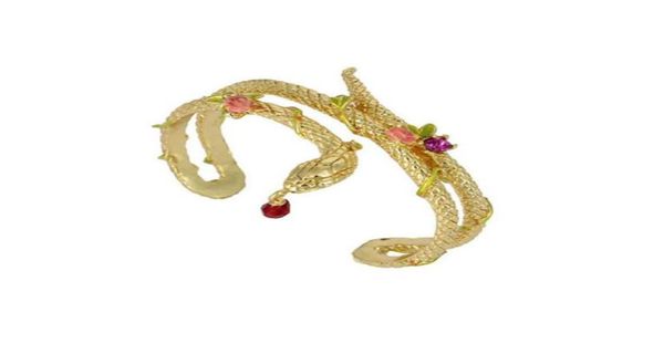 bangle european and american personality exaggerated golden rose flower bone winding bracelet hollow zircon open2708143, Black
bangle european and american personality exaggerated golden rose flower bone winding bracelet hollow zircon open2708143, Black