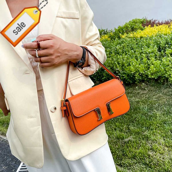 brand designer shoulder bag crossbody bag handbag 2023 new women's fashion texture leather portable multifunctional facun bag factory d
brand designer shoulder bag crossbody bag handbag 2023 new women's fashion texture leather portable multifunctional facun bag factory d