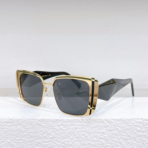 sunglasses for men and women summer 118 designers style anti-ultraviolet retro eyewear full frame with box, White;black
sunglasses for men and women summer 118 designers style anti-ultraviolet retro eyewear full frame with box, White;black
