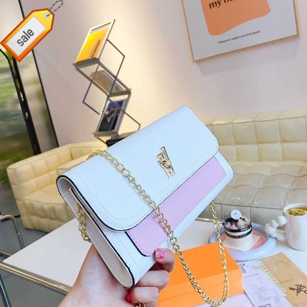 brand designer bags handbags shoulder crossbody bag tote 2023 new women's fashion textured leather gold sash multifunctional envelope b
brand designer bags handbags shoulder crossbody bag tote 2023 new women's fashion textured leather gold sash multifunctional envelope b