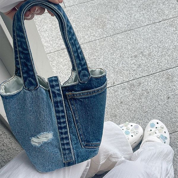 denim handbags for women casual chic bucket bags for women fashion versatile women's messenger bags vintage small handheld bags
denim handbags for women casual chic bucket bags for women fashion versatile women's messenger bags vintage small handheld bags