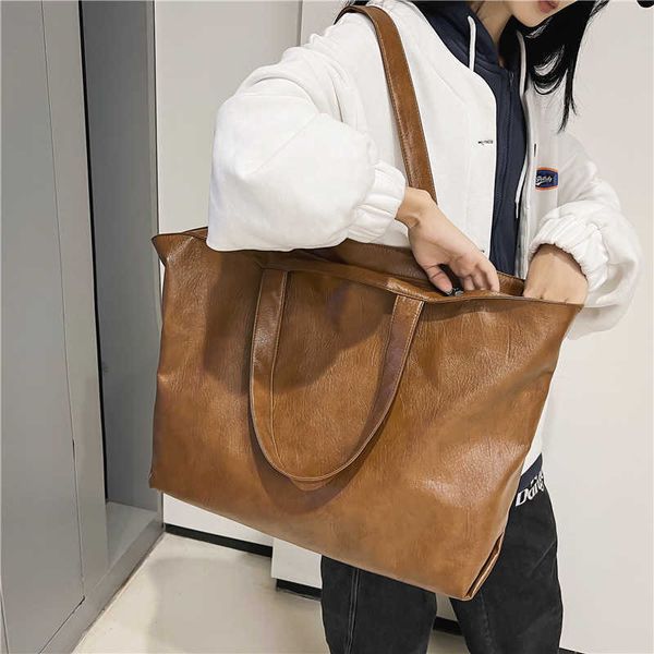 2023 new soft leather large capacity travel bag for men and women sports and fitness backpack for business travel large capacity handbag
2023 new soft leather large capacity travel bag for men and women sports and fitness backpack for business travel large capacity handbag