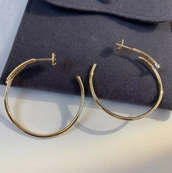 2023 luxury quality charm large round shape drop earring with diamond have box stamp ps7626, Golden
2023 luxury quality charm large round shape drop earring with diamond have box stamp ps7626, Golden