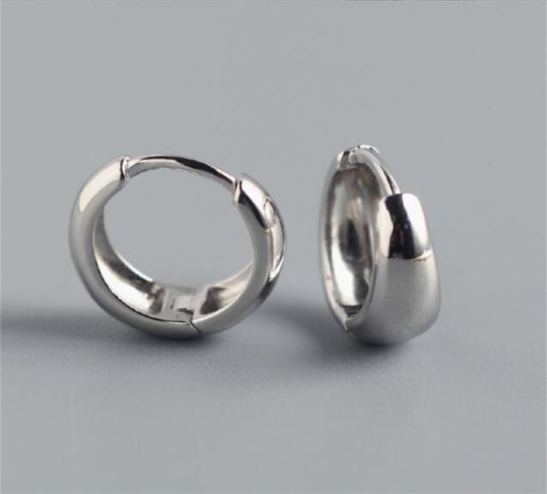 letter design earrings circle simple new fashion stud womens hoop earring for woman 2 color6151981, Golden;silver
letter design earrings circle simple new fashion stud womens hoop earring for woman 2 color6151981, Golden;silver