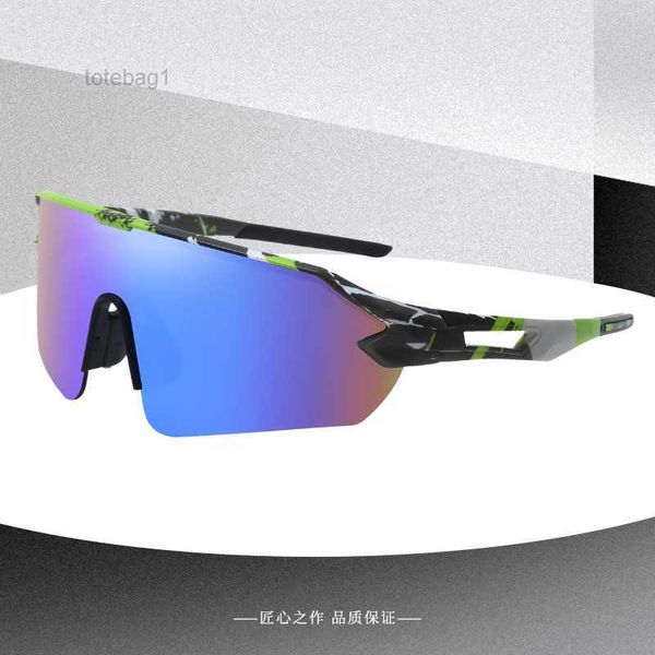 2023 new uv sunglasses with true film cycling glasses for men and women sports 1 rk4s, White;black
2023 new uv sunglasses with true film cycling glasses for men and women sports 1 rk4s, White;black