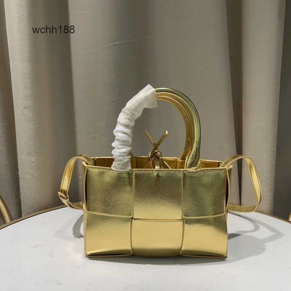 tote designer women's bag knitted girl shoulder bottegas spring 2023 cowhide bags single venetas arco crossbody handbag totes hlue
tote designer women's bag knitted girl shoulder bottegas spring 2023 cowhide bags single venetas arco crossbody handbag totes hlue