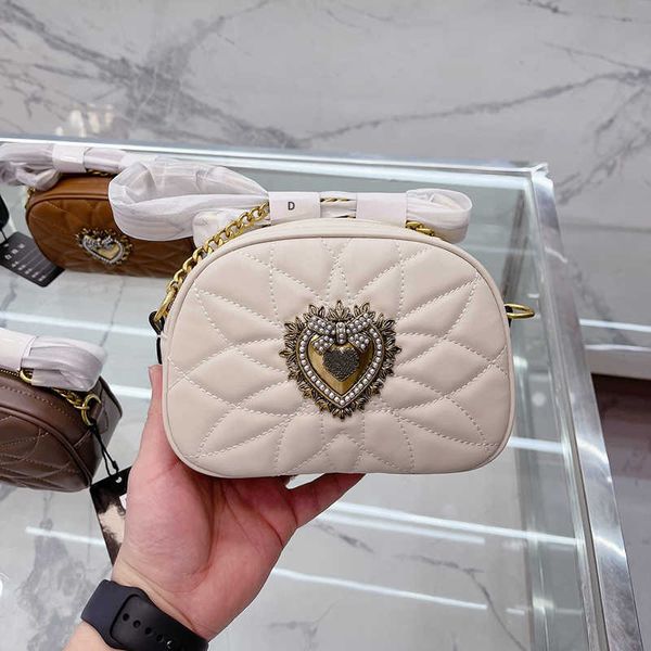 d letter g heart snapspouch shoulder bags leather designer bag women designers handbag love sign chain crossbody bags fashion square tote ba
d letter g heart snapspouch shoulder bags leather designer bag women designers handbag love sign chain crossbody bags fashion square tote ba