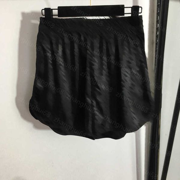 23ss womens designer clothing womens shorts full letter jacquard elastic waist casual shorts women clothes a1, White;black
23ss womens designer clothing womens shorts full letter jacquard elastic waist casual shorts women clothes a1, White;black